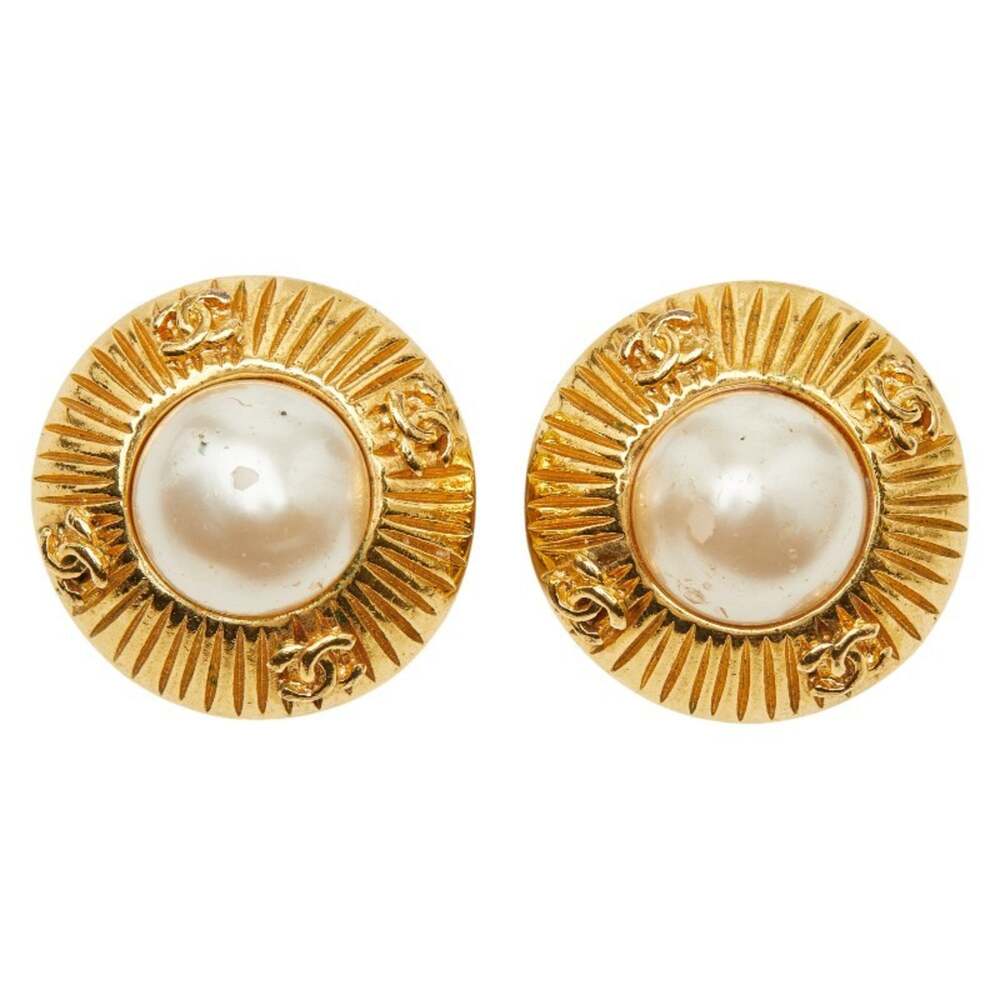 Chanel Cc Logo Round Clip-On Earrings #228896C50B - Picture 2 of 5